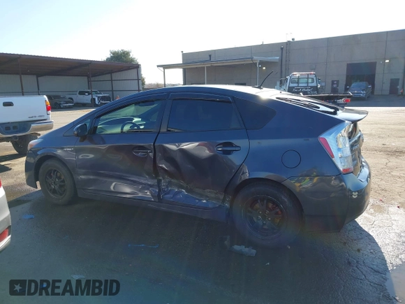 2011 Toyota Prius I with VIN JTDKN3DU3B0319954, listed as a IAAI auction lot 41367940 with 162,127 mi miles and . Bid and sale history available at DreamBid. Image 14.