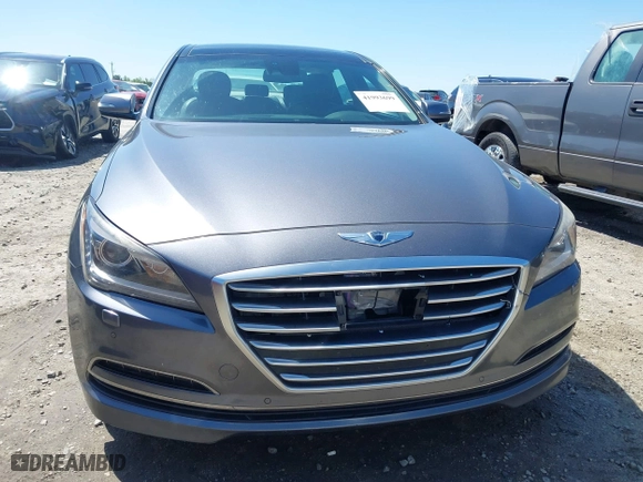 2015 Hyundai Genesis 3.8L with VIN KMHGN4JE4FU072706, listed as a IAAI auction lot 41993699 with 163,122 mi miles. Bid and sale history available at carsss.com. Image 12.