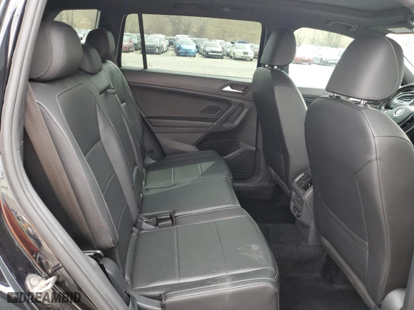 2020 Volkswagen Tiguan SE with VIN 3VV2B7AX8LM114368, listed as a Copart auction lot 50949875 with 69,046 mi miles and Salvage Title. Bid and sale history available at carsss.com. Image 11.