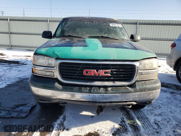 2002 GMC Yukon XL SLT with VIN 1GKEC16Z22J147480, listed as a Copart auction lot 88501475 with 180,180 mi miles and Salvage Title. Bid and sale history available at carsss.com. Image 5.