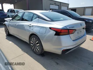2024 Nissan Altima 2.5 SV with VIN 1N4BL4DV1RN430087, listed as a Copart auction lot 54752535 with 20,549 mi miles and Clean Title. Bid and sale history available at carsss.com. Image 2.