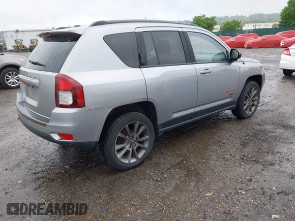 2016 Jeep Compass Sport с VIN 1C4NJDBBXGD692618, выставлен на аукционе IAAI как лот 42241969 с пробегом 106 122 миль миль и . История ставок и продаж доступна на DreamBid. Изображение 4.