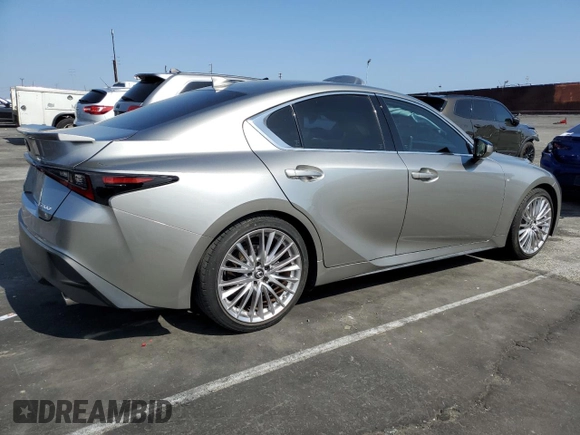 2022 Lexus IS 300 with VIN JTHDA1D27N5119009, listed as a Copart auction lot 54622045 with 9,122 mi miles and Salvage title. Bid and sale history available at DreamBid. Image 3.