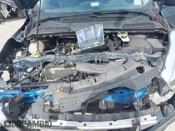 2019 Ford Escape SE z VIN 1FMCU0GD2KUB98923, wystawiony jako IAAI lot #42245972 z przebiegiem 91 193 mil mil oraz . Historia ofert i sprzedaży dostępna na DreamBid. Obrazek 10.