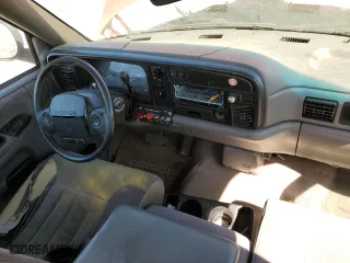 1996 Dodge Ram 1500 with VIN 1B7HC16Y0TS664448, listed as a Copart auction lot 58747994 with 305,896 mi miles and Salvage Title. Bid and sale history available at carsss.com. Image 8.