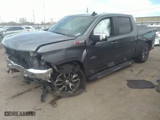 2020 Chevrolet Silverado 1500 LT with VIN 3GCUYDED1LG136750, listed as a IAAI auction lot 41341161 with 47,049 mi miles. Bid and sale history available at carsss.com. Image 17.