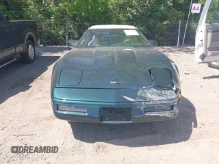 1995 Chevrolet Corvette z VIN 1G1YY32P4S5100608, wystawiony jako IAAI lot #42227492 z przebiegiem 82 111 mil mil oraz . Historia ofert i sprzedaży dostępna na DreamBid. Obrazek 12.