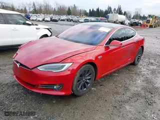 2018 Tesla Model S 75D with VIN 5YJSA1E29JF246103, listed as a IAAI auction lot 41573011 with 49,080 mi miles. Bid and sale history available at carsss.com. Image 20.