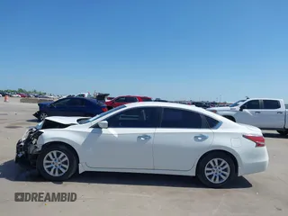 2015 Nissan Altima S z VIN 1N4AL3AP4FN872272, wystawiony jako IAAI lot #41982118 z przebiegiem 106 907 mil mil oraz . Historia ofert i sprzedaży dostępna na DreamBid. Obrazek 13.