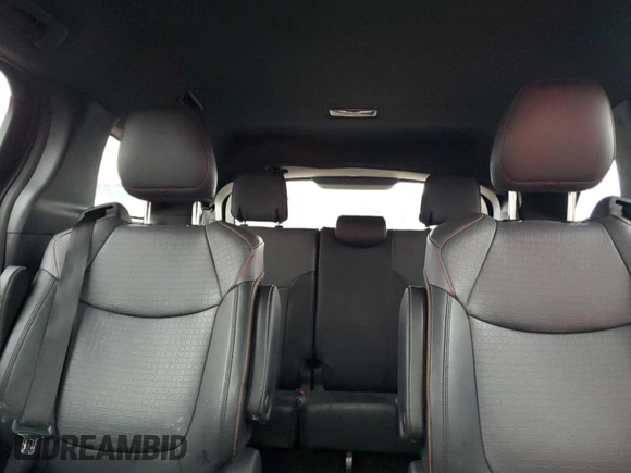 2022 Toyota Sienna XSE z VIN 5TDXSKFC6NS045485, wystawiony jako Copart lot #86983854 z przebiegiem 59 393 mil mil oraz Nie do naprawy • Non repairable. Historia ofert i sprzedaży dostępna na DreamBid. Obrazek 10.