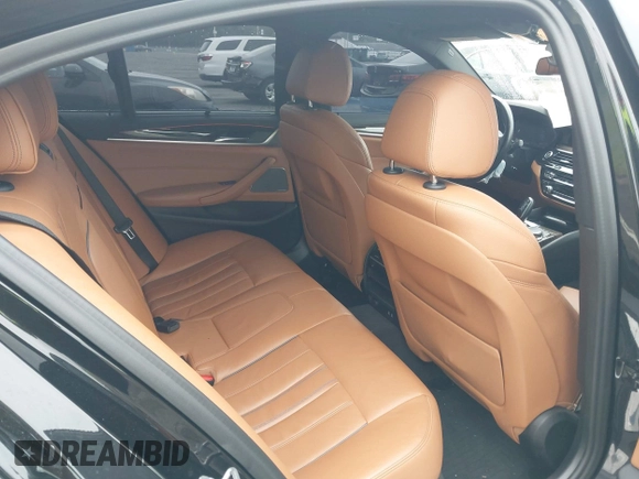 2020 BMW 5 Series 540i xDrive z VIN WBAJS3C09LCD33702, wystawiony jako IAAI lot #42504307 z przebiegiem 79 099 mil mil oraz . Historia ofert i sprzedaży dostępna na DreamBid. Obrazek 8.
