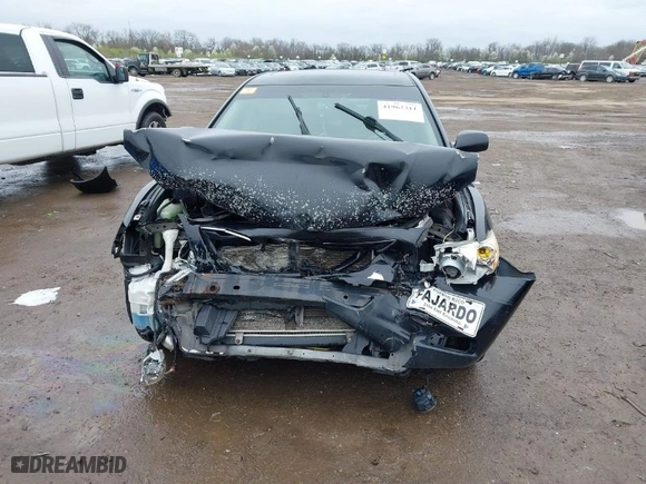 2007 Toyota Camry CE with VIN JTNBE46K273026484, listed as a IAAI auction lot 41962311 with 92,094 mi miles. Bid and sale history available at carsss.com. Image 6.
