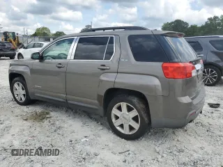 2010 GMC Terrain SLE-2 z VIN 2CTFLEEY2A6388875, wystawiony jako Copart lot #55048835 z przebiegiem 215 727 mil mil oraz Czysty tytuł • Clean title. Historia ofert i sprzedaży dostępna na DreamBid. Obrazek 2.