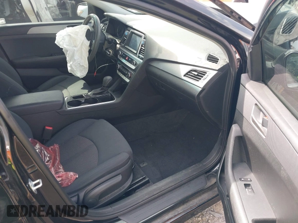 2019 Hyundai Sonata SE with VIN 5NPE24AF1KH739202, listed as a IAAI auction lot 42091269 with 76,578 mi miles and . Bid and sale history available at carsss.com. Image 5.