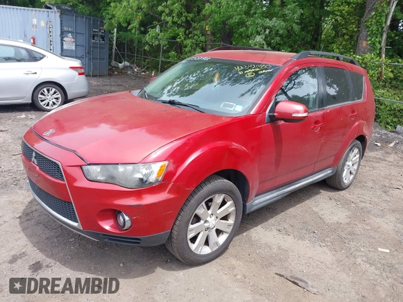 2010 Mitsubishi Outlander SE z VIN JA4AS3AW0AZ002356, wystawiony jako IAAI lot #42342080 z przebiegiem 113 867 mil mil oraz . Historia ofert i sprzedaży dostępna na DreamBid. Obrazek 2.