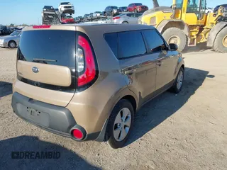 2016 Kia Soul with VIN KNDJN2A26G7256355, listed as a IAAI auction lot 41635586 with 164,998 mi miles. Bid and sale history available at carsss.com. Image 4.