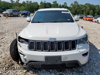 2018 Jeep Grand Cherokee Altitude with VIN 1C4RJEAG7JC455313, listed as a Copart auction lot 59370625 with 126,391 mi miles and Salvage title. Bid and sale history available at DreamBid. Image 5.