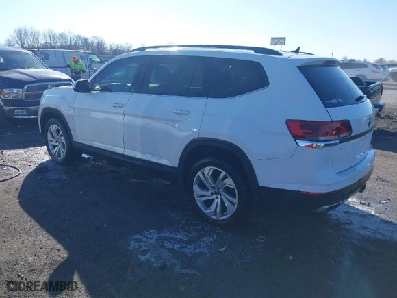 2021 Volkswagen Atlas 3.6L V6 SE w/Technology with VIN 1V2WR2CA4MC514968, listed as a IAAI auction lot 41414547 with 133,946 mi miles. Bid and sale history available at carsss.com. Image 3.