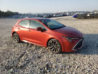 2019 Toyota Corolla Hatchback SE with VIN JTNK4RBE0K3014696, listed as a Copart auction lot 74961484 with 54,564 mi miles and Clean Title. Bid and sale history available at carsss.com. Image 4.