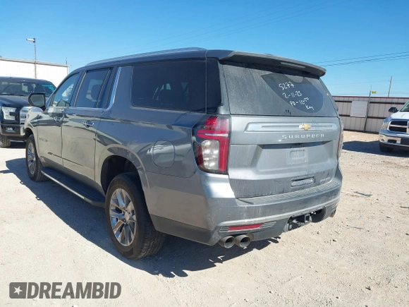 2022 Chevrolet Suburban Premier with VIN 1GNSKFKD0NR185277, listed as a IAAI auction lot 41636887 with 85,009 mi miles. Bid and sale history available at carsss.com. Image 3.