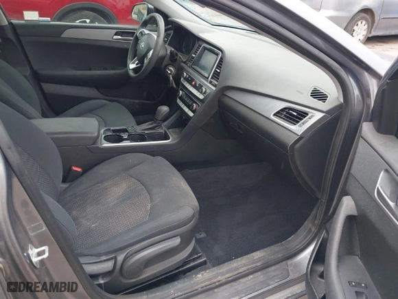 2019 Hyundai Sonata SE with VIN 5NPE24AF0KH749199, listed as a IAAI auction lot 41850192 with 94,644 mi miles. Bid and sale history available at carsss.com. Image 5.