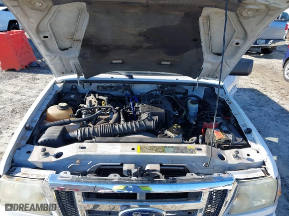 2007 Ford Ranger XL with VIN 1FTYR10D07PA13608, listed as a IAAI auction lot 41476977 with 172,330 mi miles. Bid and sale history available at carsss.com. Image 10.