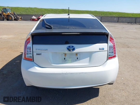 2014 Toyota Prius Four with VIN JTDKN3DU8E1737165, listed as a IAAI auction lot 41781998 with 175,585 mi miles and . Bid and sale history available at carsss.com. Image 16.