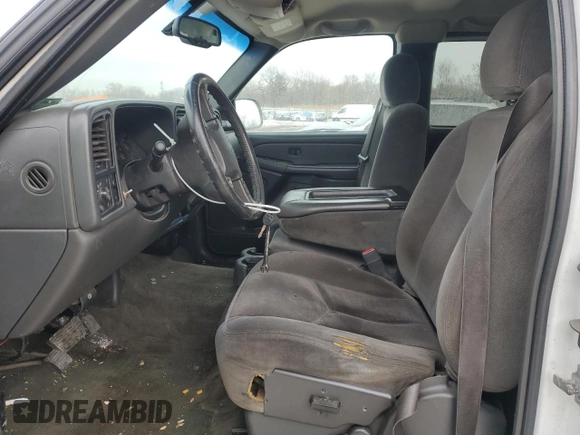 2006 GMC Sierra 1500 SLE1 z VIN 1GTEC19Z86Z214145, wystawiony jako Copart lot #45970025 z przebiegiem 201 978 mil mil oraz Szkoda całkowita • Salvage title. Historia ofert i sprzedaży dostępna na DreamBid. Obrazek 7.
