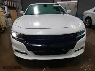 2022 Dodge Charger SXT with VIN 2C3CDXJG7NH271599, listed as a Copart auction lot 44223685 with 70,015 mi miles and Salvage Title. Bid and sale history available at carsss.com. Image 5.