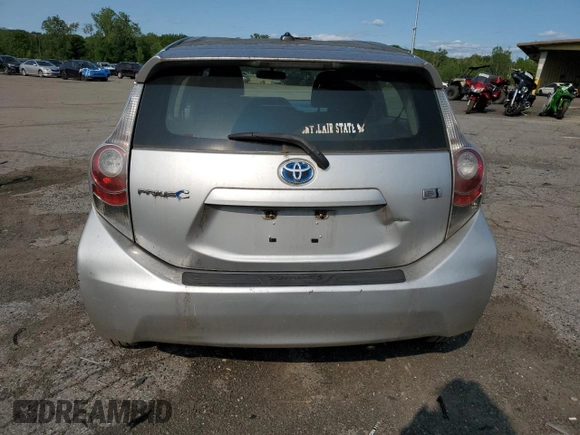 2012 Toyota Prius One z VIN JTDKDTB38C1504459, wystawiony jako Copart lot #59395085 z przebiegiem 108 871 mil mil oraz Szkoda całkowita • Salvage title. Historia ofert i sprzedaży dostępna na DreamBid. Obrazek 6.