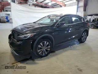 2017 Infiniti QX30 Premium z VIN SJKCH5CR9HA030811, wystawiony jako Copart lot #54184425 z przebiegiem 35 589 mil mil oraz Szkoda całkowita • Salvage title. Historia ofert i sprzedaży dostępna na DreamBid. Obrazek 1.