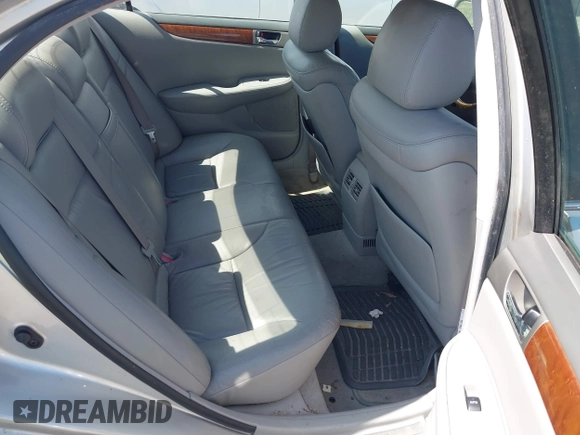 2005 Lexus ES 350 with VIN JTHBA30G655086945, listed as a IAAI auction lot 42563974 with 126,607 mi miles and . Bid and sale history available at DreamBid. Image 8.