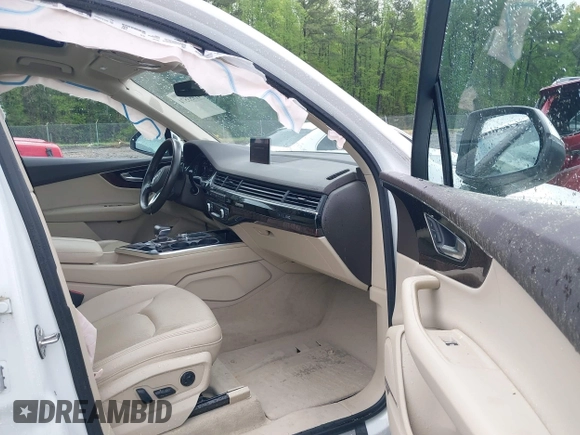 2019 Audi Q7 Premium Plus z VIN WA1LAAF71KD031123, wystawiony jako IAAI lot #41953574 z przebiegiem 48 999 mil mil oraz . Historia ofert i sprzedaży dostępna na DreamBid. Obrazek 5.