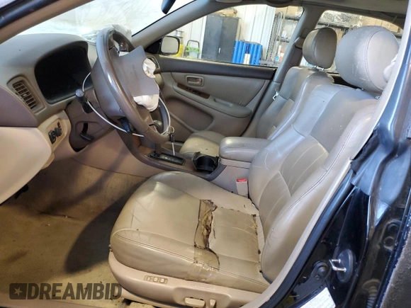 1998 Lexus ES 300 Luxury Sport Sdn with VIN JT8BF28G0W5044806, listed as a Copart auction lot 83248754 with 276,797 mi miles and Salvage Title. Bid and sale history available at carsss.com. Image 7.