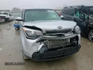 2016 Kia Soul with VIN KNDJN2A25G7825227, listed as a Copart auction lot 44054395 with 96,590 mi miles and Salvage Title. Bid and sale history available at carsss.com. Image 11.