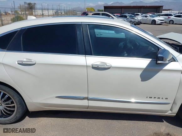 2014 Chevrolet Impala LTZ with VIN 2G1155S31E9258382, listed as a IAAI auction lot 41949581 with 100,101 mi miles. Bid and sale history available at carsss.com. Image 14.