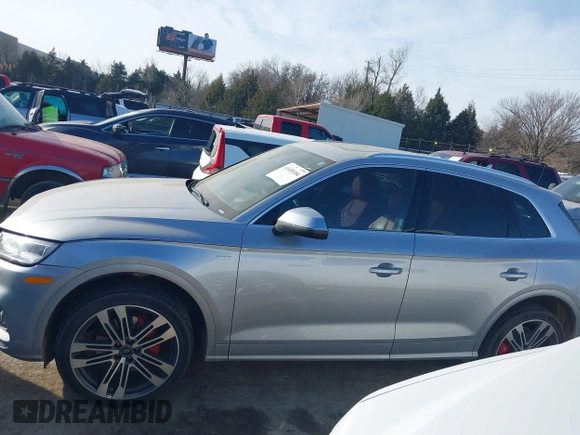 2018 Audi SQ5 Prestige z VIN WA1C4AFY5J2134488, wystawiony jako IAAI lot #41430184 z przebiegiem 82 332 mil mil oraz . Historia ofert i sprzedaży dostępna na DreamBid. Obrazek 15.