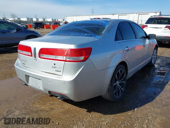 2012 Lincoln MKZ with VIN 3LNHL2JC4CR827627, listed as a IAAI auction lot 41798986 with 134,442 mi miles and . Bid and sale history available at DreamBid. Image 4.