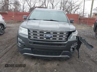 2016 Ford Explorer XLT with VIN 1FM5K8D89GGC03268, listed as a IAAI auction lot 41837937 with 175,463 mi miles and . Bid and sale history available at carsss.com. Image 12.