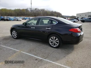 2013 Infiniti M z VIN JN1BY1AR2DM601156, wystawiony jako Copart lot #52408435 z przebiegiem 68 094 mil mil oraz Nie do naprawy • Non repairable. Historia ofert i sprzedaży dostępna na DreamBid. Obrazek 2.