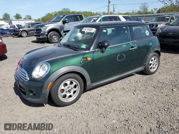 2012 MINI Hardtop with VIN WMWSU3C51CT253947, listed as a Copart auction lot 55210405 with 139,535 mi miles and Salvage Title. Bid and sale history available at DreamBid. Image 1.