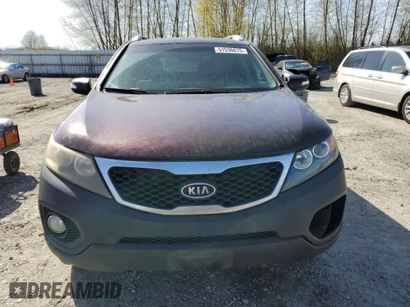 2011 Kia Sorento LX with VIN 5XYKT4A20BG083899, listed as a Copart auction lot 51536675 with 211,323 mi miles and Clean Title. Bid and sale history available at DreamBid. Image 5.