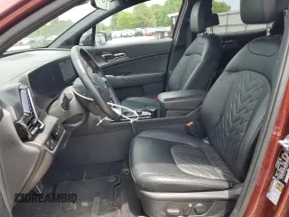 2023 Kia Sportage X-Pro z VIN 5XYK7CAF6PG137375, wystawiony jako Copart lot #57382485 z przebiegiem 27 244 mil mil oraz Szkoda całkowita • Salvage title. Historia ofert i sprzedaży dostępna na DreamBid. Obrazek 7.