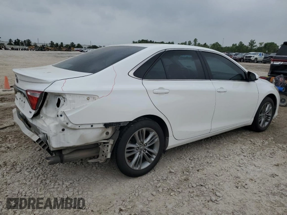 2015 Toyota Camry XLE with VIN 4T1BF1FK2FU108204, listed as a Copart auction lot 51493185 with 142,346 mi miles and Salvage Title. Bid and sale history available at DreamBid. Image 3.