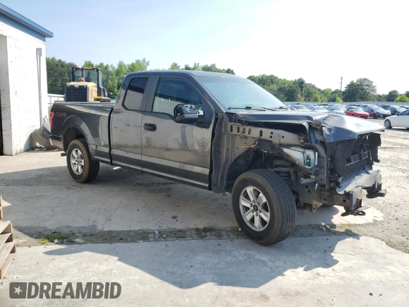 2015 Ford F-150 XLT z VIN 1FTEX1E89FFC35055, wystawiony jako Copart lot #49604105 z przebiegiem 204 715 mil mil oraz Szkoda całkowita • Salvage title. Historia ofert i sprzedaży dostępna na DreamBid. Obrazek 4.