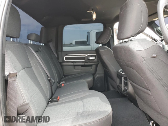 2024 Ram 2500 Big Horn with VIN 3C6UR5DL3RG119413, listed as a Copart auction lot 55709064 with 33,197 mi miles and Salvage title. Bid and sale history available at DreamBid. Image 10.