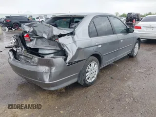 2005 Honda Civic LX with VIN 2HGES16525H614268, listed as a IAAI auction lot 41948313 with 207,657 mi miles and . Bid and sale history available at DreamBid. Image 4.