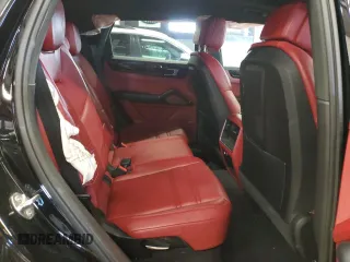2021 Porsche Cayenne S z VIN WP1AB2AY3MDA27205, wystawiony jako Copart lot #53703015 z przebiegiem 81 932 mil mil oraz Szkoda całkowita • Salvage title. Historia ofert i sprzedaży dostępna na DreamBid. Obrazek 11.