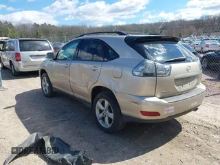 2005 Lexus RX 330 with VIN 2T2HA31U25C060700, listed as a IAAI auction lot 41882520 with 163,778 mi miles and . Bid and sale history available at carsss.com. Image 3.