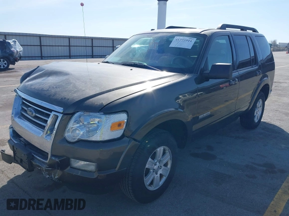 2008 Ford Explorer XLT with VIN 1FMEU73E88UB29534, listed as a IAAI auction lot 41775911 with 120,440 mi miles. Bid and sale history available at carsss.com. Image 17.